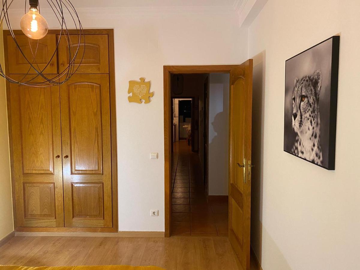 Country Town Apartment Almeirim Exteriör bild